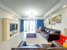 渝北 保利高尔夫豪园 4室2厅 212.00㎡ 251万