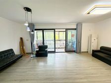 香港置地光环花园城近邻(独重渝数八)花园有用有产权车位!优真