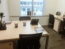 雷格斯直租杏花岭区国贸中心 4人独立办公 府西街地铁口