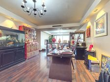 怡海花园恒泰园 南北三卫大4室落地窗 户型方正 观湖 高层