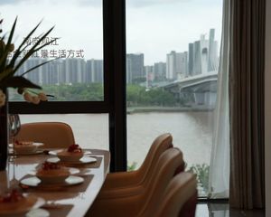 南向看江全新大平层办公楼。有燃气!距离老外滩东新都很近