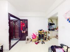 芳辰丽阳大三房,小区采光好,间距开,诚心卖