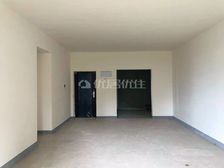 凤凰城大平层 电梯直接入户 望中庭 带入户花园