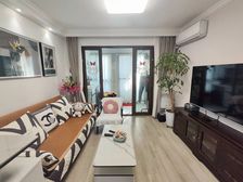 急出新装修30个次新商品房花园位置近地铁装修用心业主诚心出售