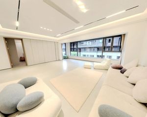 中洲锦城湖岸 5室2厅 南 北向 价格好谈 装修保养好