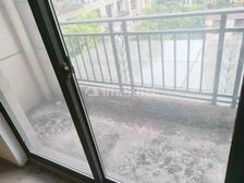 中央公园附近大洋房出售