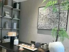 开发区大盘 小区成熟 125方改善房 带精装修 户型好