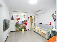 新上 天泰新景2室1厅,低楼层,价格低,适合刚需,随时看房