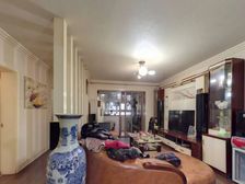 内环内 2008年房龄 两梯四户板楼