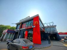 北京潘家园 带17个车位 年租金160万 业主公司资金周转