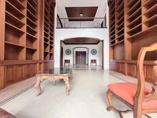 独栋别墅,看小区湖,无欠款 大花园约450平