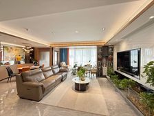 金辉长江铭著 4室2厅 东南