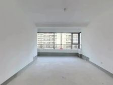 中建星光城市 4室2厅 143平