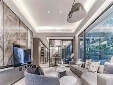 L观麓公馆 中楼层四房 一梯一户 全新未住 急售 价格可谈