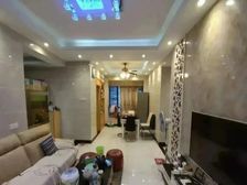 自由人花园 豪华装修四房 送车位物业家私 南北通透 价格可谈