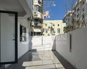 9号线嘉闵线,一楼带花园,三房朝南采光好,精装修中央空调