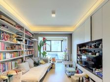 满二无增值税+品质好+近龙湖+楼栋位置好+开发商精装修