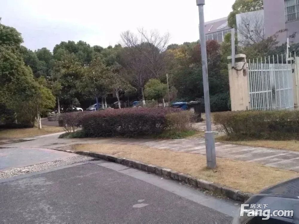 小区相关图