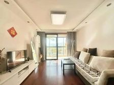 新上笋盘!已买急售!满二V一,送地下产权车位,南北通采光刺眼