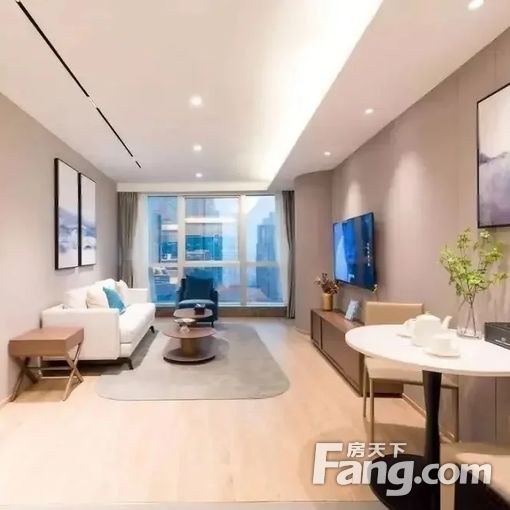  �������� 10���� ��̨�� �׾�ó����Ųɹ�� ʵ��ǽ 