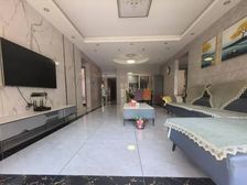 凤凰花园城178平方大4房精装修诚意出售