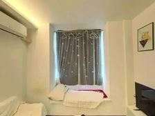 中海世纪荟 万民汇商圈 小区自带游泳池 小区环境好