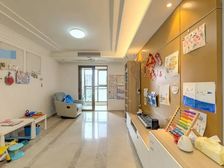 金地天河公馆 诚心出售 送车位送家私家电 价格可谈 包税南向