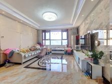 中海御峰官邸 3室2厅 130平