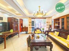 万科朗润园 联排别墅 带装修 位置好 适宜居住看房方便