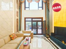 南运河畔 英伦别墅 边户150平米大院 诚心出售 看房方便