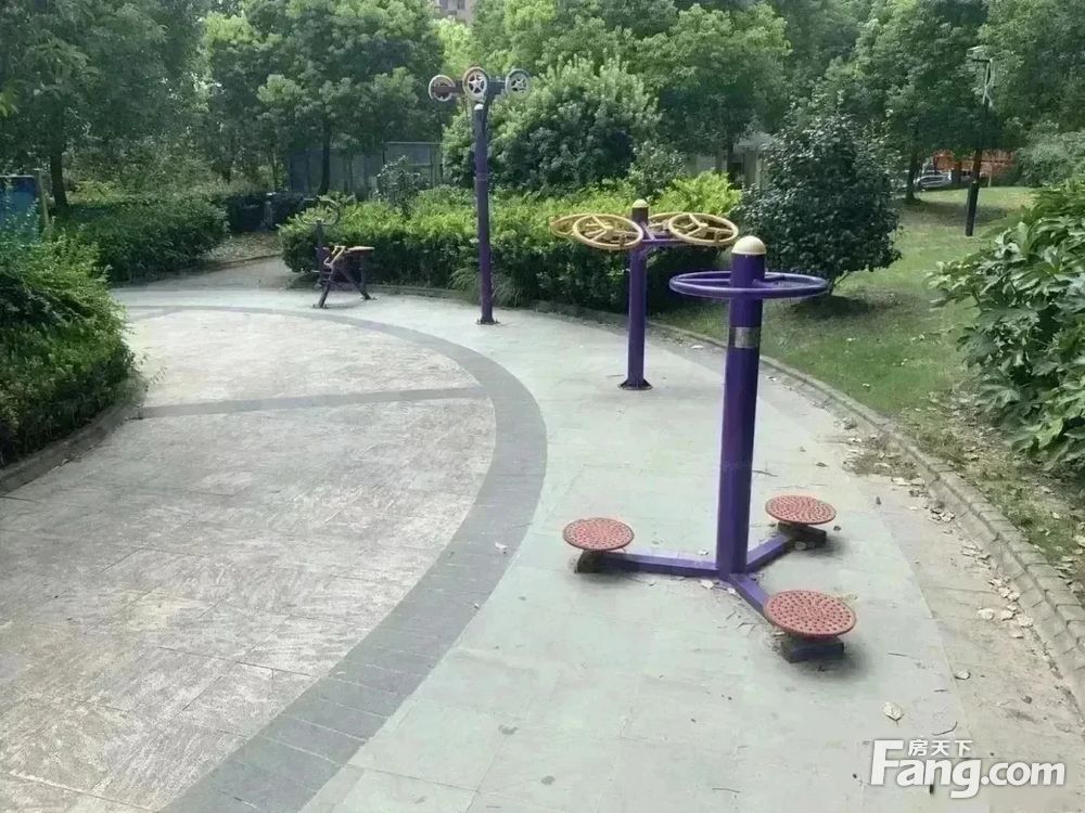 小区相关图