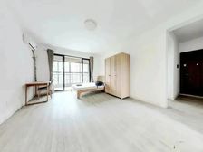 景观楼层,精装修2年,拎包入住,边套全明,带产权车位