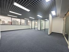 长宁古北,老牌涉外楼,世贸,远东,SOHO,古北财富,两块8