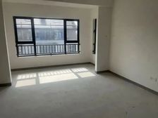 雪山金茂逸墅装修好楼层好看房有钥匙诚意出售环境好