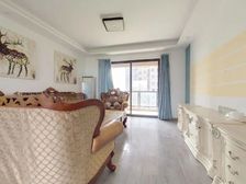 万业紫辰苑 三房两厅南北通 视野开阔 业主诚意出售 看房方便