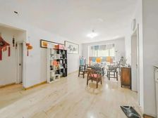 历城万象新天万卷府装修客厅朝南落地窗