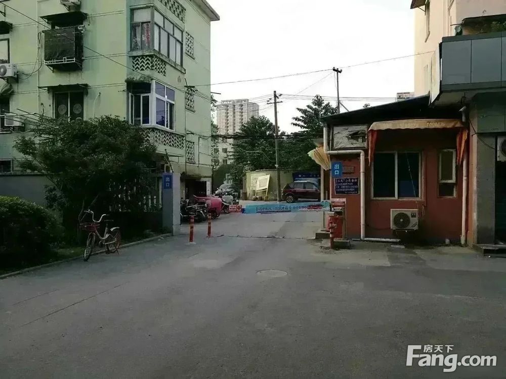 小区相关图