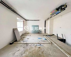 实得206,套四三卫,独门独户,送车位,改善次新,教科院。