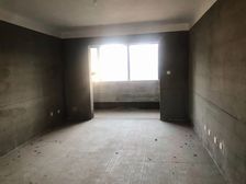 宝德和园 证过二!带车位!中间好楼层 ,三居双卫!环境优美