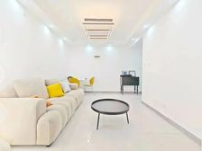 地铁口600M 精装修一房 电梯高区景观房 金鹤公园尽收眼底