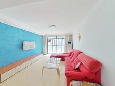 老客户委托,紧邻莘庄地铁电梯三房,位置楼层好,有钥匙随时看