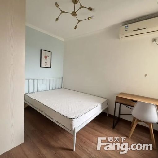  ���Һ�ס ��װ�� 10�����׾�ó ��ׯ��·19��Ժ������� 