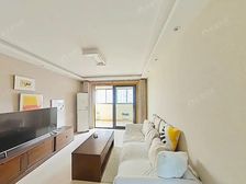 精装中区三房 视野开阔 近12号线200米不到