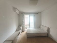 置换 诚售 好楼层 大两室两厅 有电梯 近商场 诚心出售