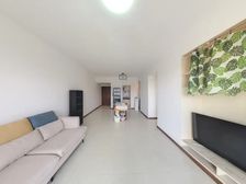 雅郡花园 业主少有放盘 业主置换降价出售 户型方正 随时看房