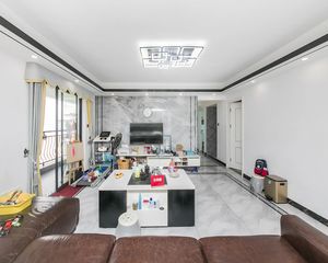 小区的中建楼层,价格好谈,随时可以看房