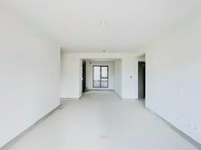 中建星光城市 正规商品房 次新房 临地铁 交通便捷 电梯房