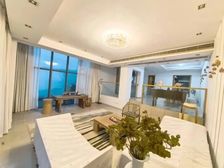 万科棠樾 联排毛坯别墅 南向花园 采光充足 自带车位