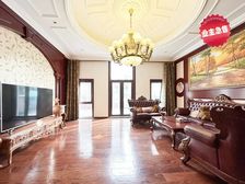 国耀紫溪,类独栋 意法风格,精装修 院子大 随时看房