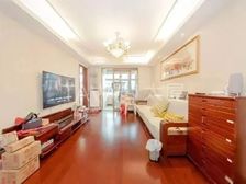 小区2期半三房,南北通飞机户型,高区景观房,房屋带地暖新风